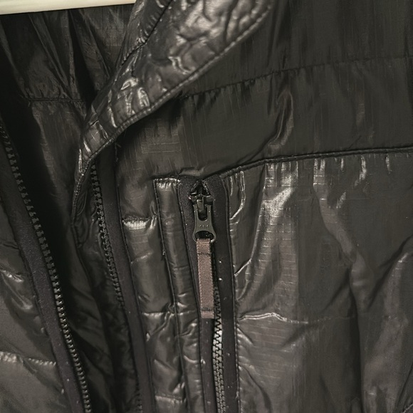 J Crew Puffer coat - Picture 3 of 4